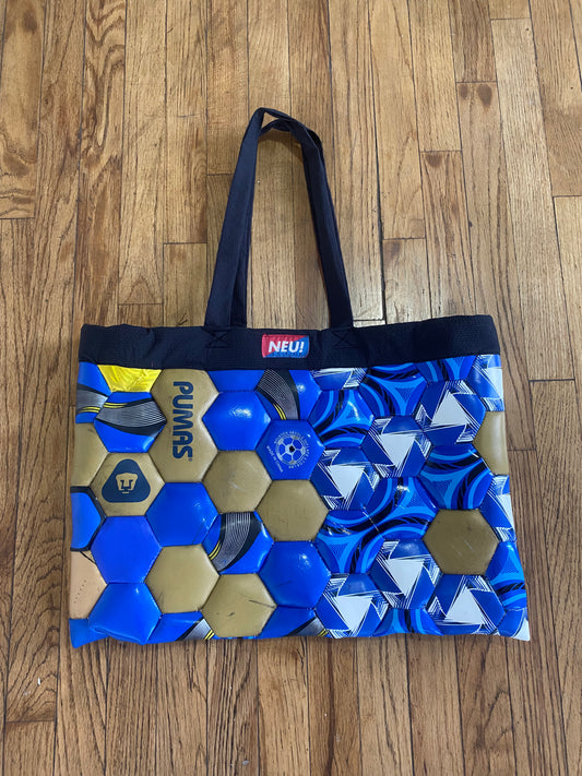 Pumas Tote Bag